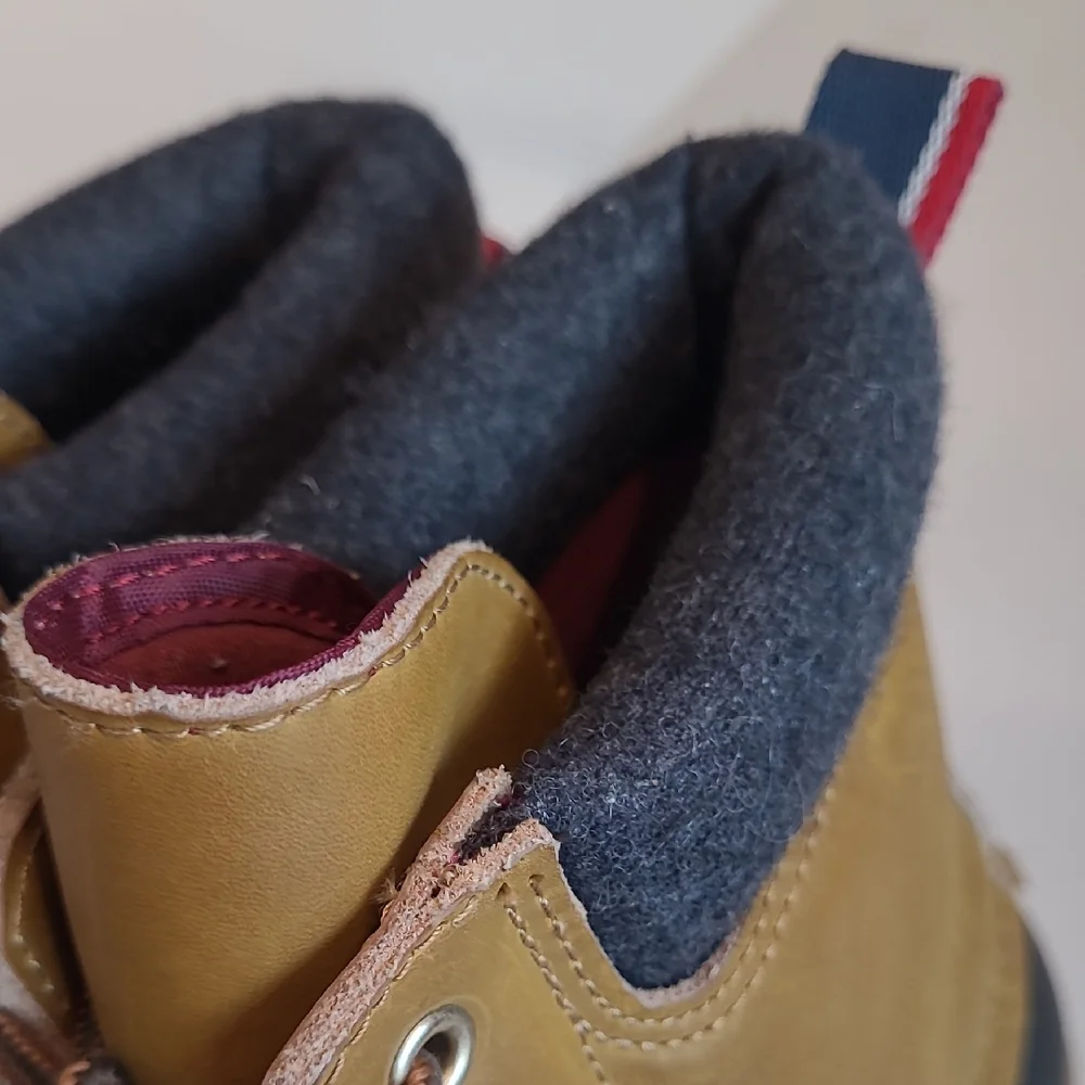 Tommy Hilfiger Waterproof Slip On Leather Traction Insulation Rain Snow Boot